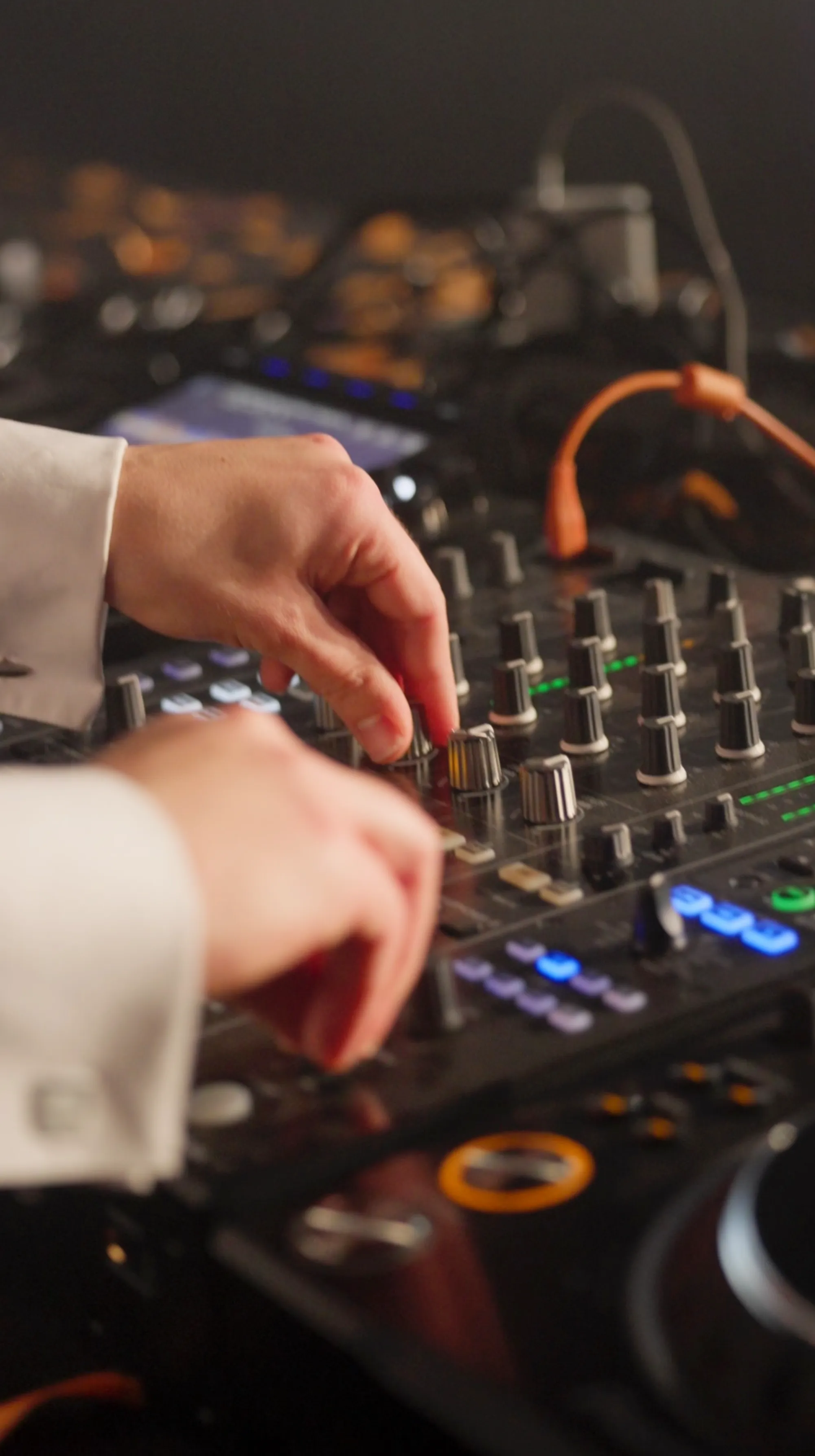 DJ Simon Gotz